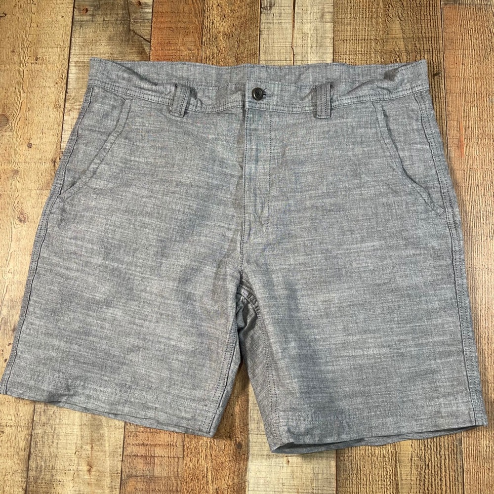 St Johns Bay Mens 40 Gray Cotton Chambray Flat Front Chino Shorts 8.5 Inseam